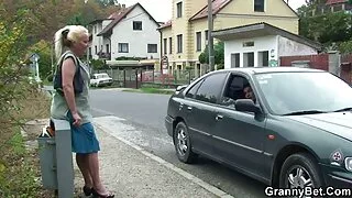 Ragazza assertiva scopata nonne troie pelose al casting.