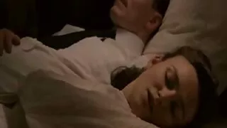 Andi Rose allevia lo stress nonne italiane porche scopando con il patrigno.