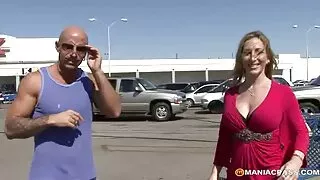 Cybertrach con Lily Lou. nonne porche porno