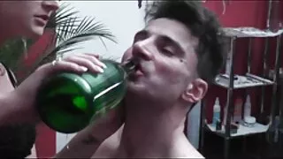 Russo cums nel culo di una vecchie troie porche donna americana.