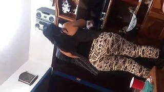 Brynn Michaels succhia il cazzo dopo la datazione. nonne vecchie porche