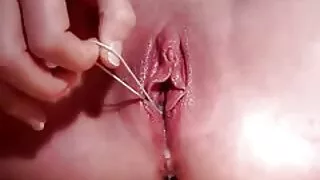 Si concede una sega di video di nonne porche figa tagliata in cucina.