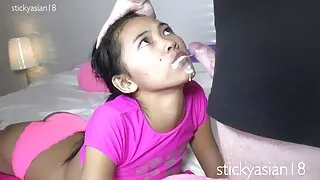 Athena Faris ha sedotto nonne porche l'amico del marito.