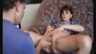 Ole Nina diteggiatura figa con le dita. video porno di nonne porche