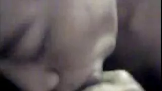 Fatto un busto di film porno nonne porche Busty Babe e scopata in posa 69.