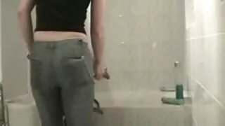 Talia Mint ha visto una nonne porche video carriola e l'ha dato nel culo.
