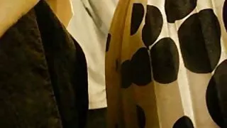 Cagna bianca scopa con un uomo di colore. nonne tettone maiale